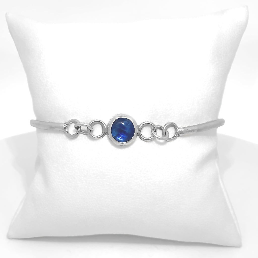 Flow-Fit Kyanite Bracelet
