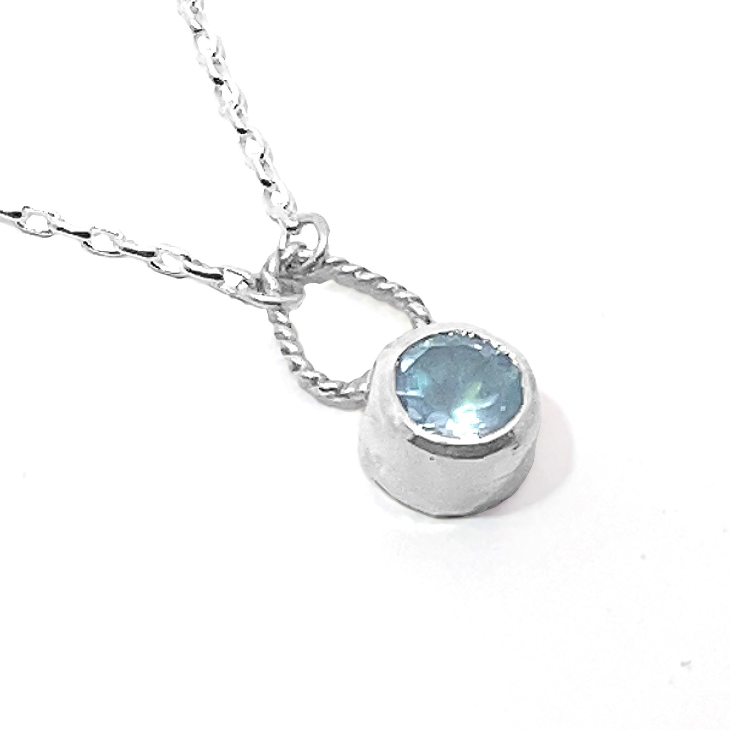 Enchanting Aquamarine Necklace