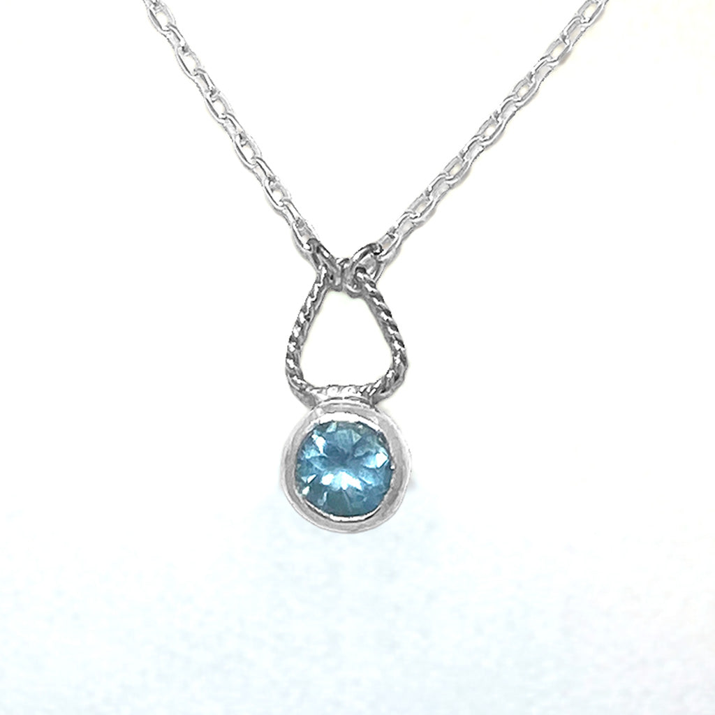 Enchanting Aquamarine Necklace