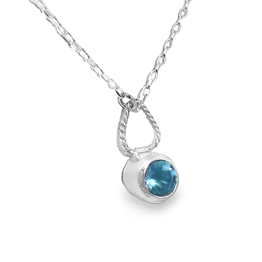 Enchanting Aquamarine Necklace