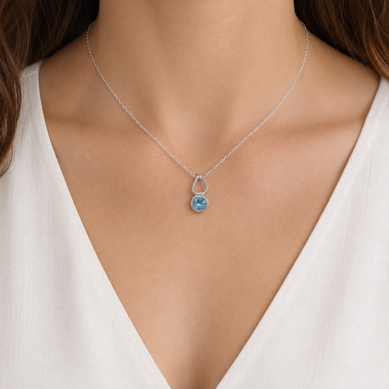 Enchanting Aquamarine Necklace