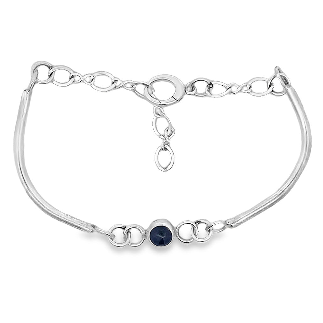 Flow-Fit Iolite Bracelet