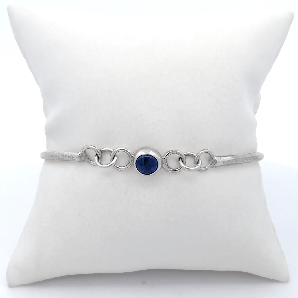 Flow-Fit Iolite Bracelet