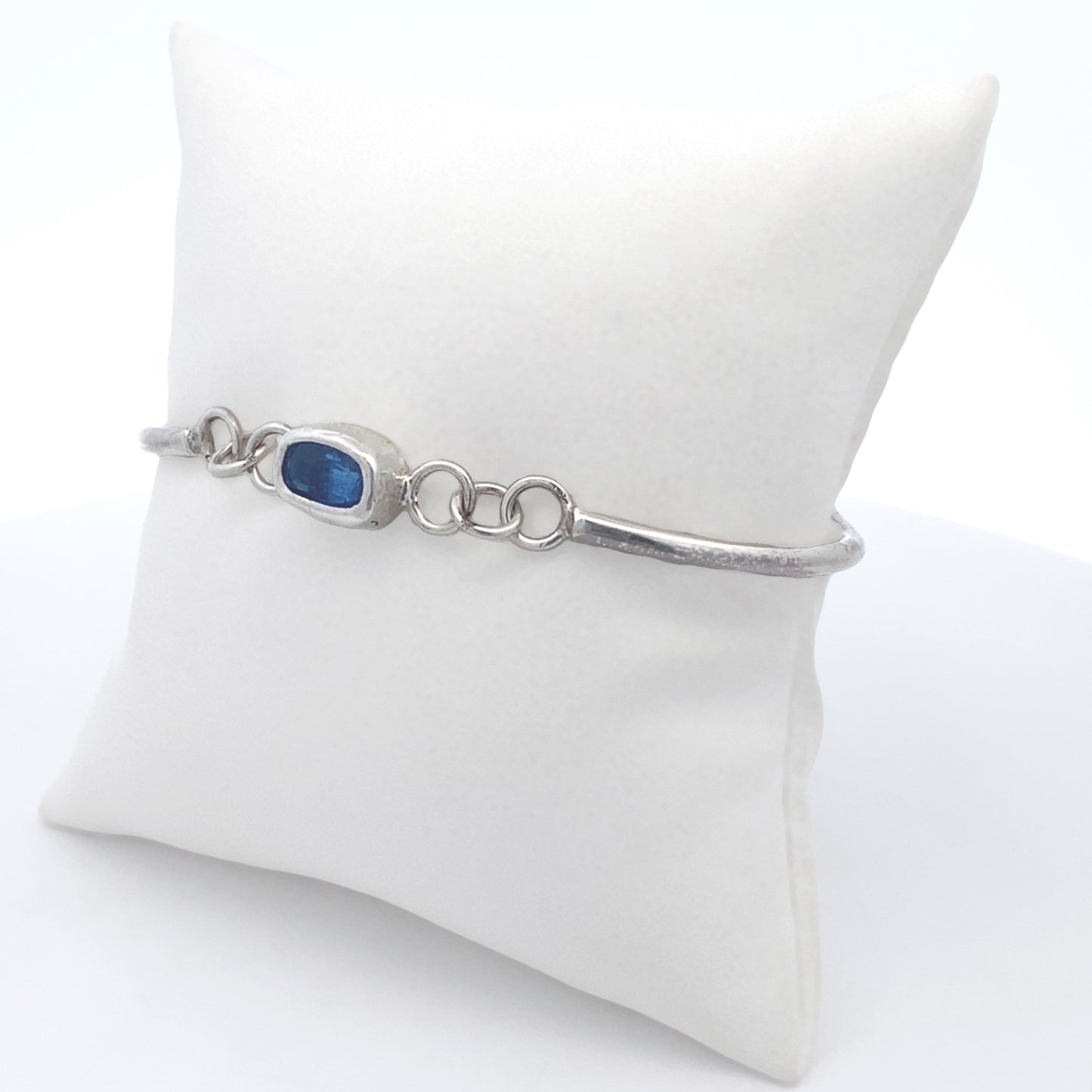 Flow-Fit Kyanite  Bracelet
