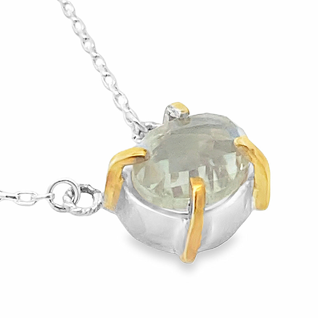 Emerald Prongs Necklace