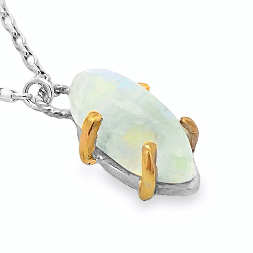 Rainbow Moonstone Prongs Necklace