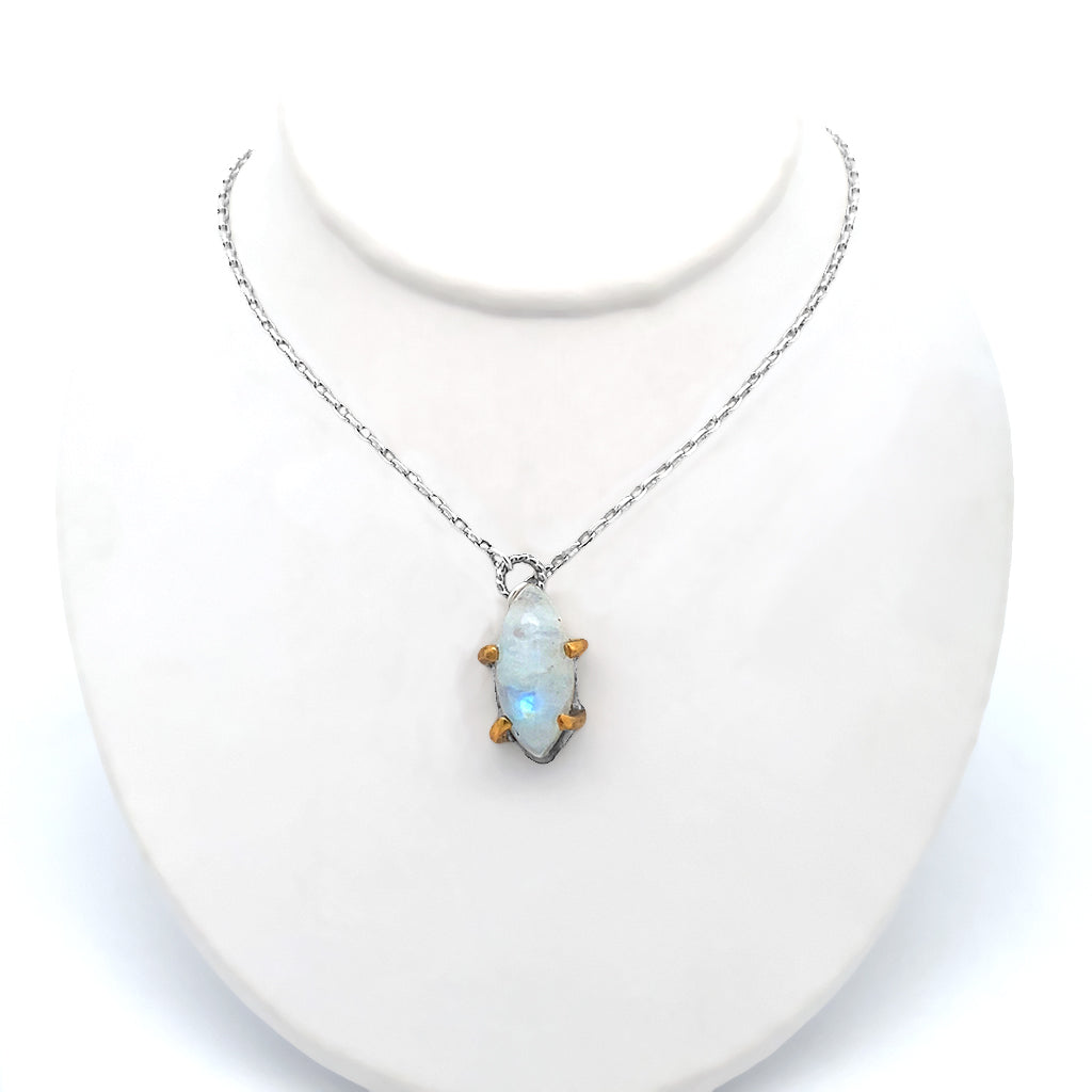 Rainbow Moonstone Prongs Necklace