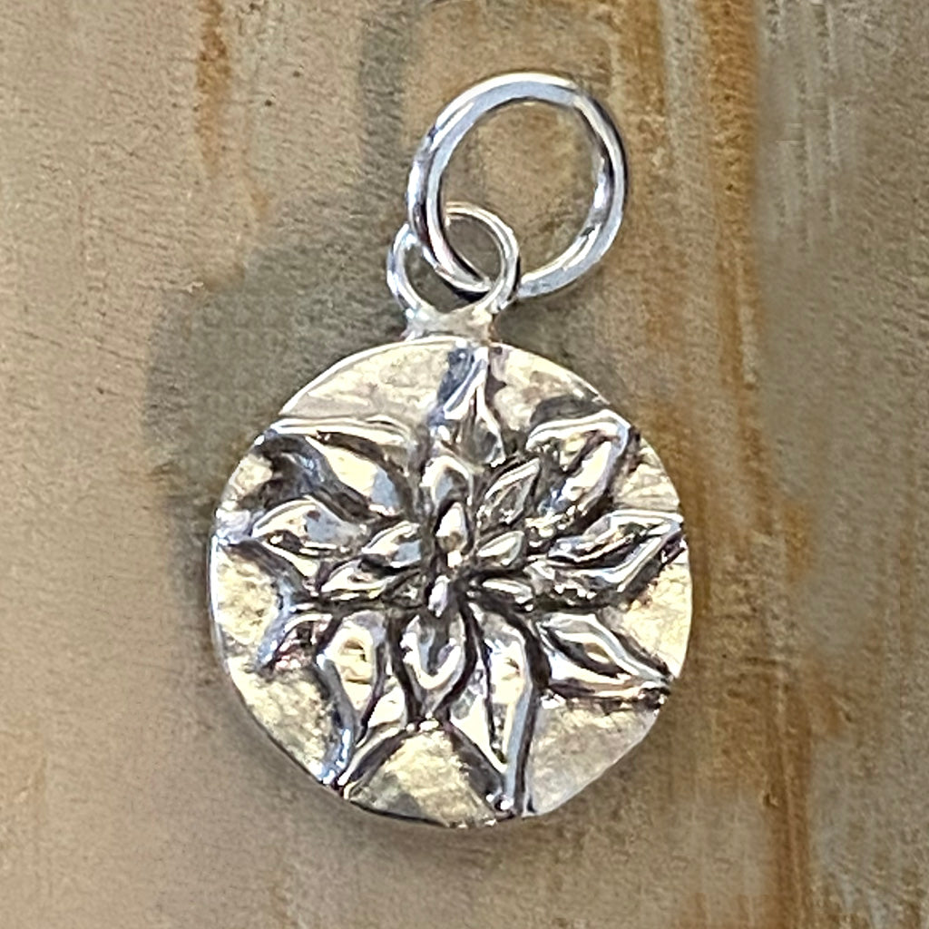 December│Poinsettia Charm