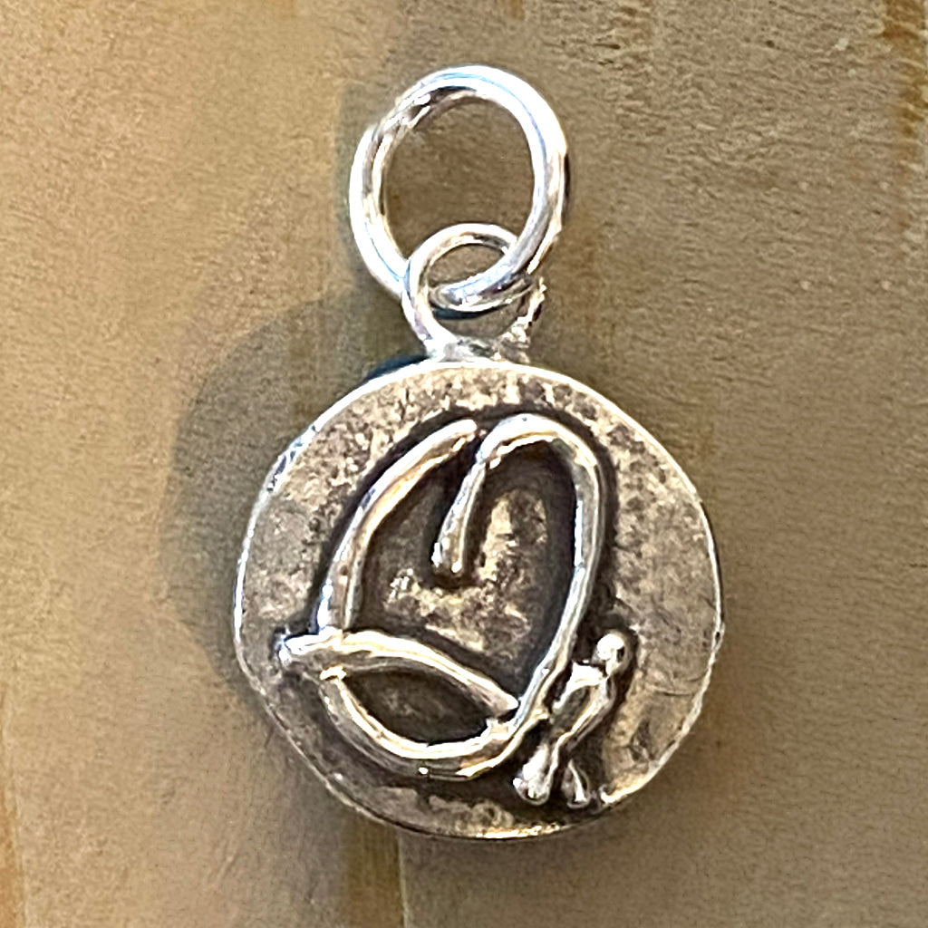 Letters with Life Charm — Q
