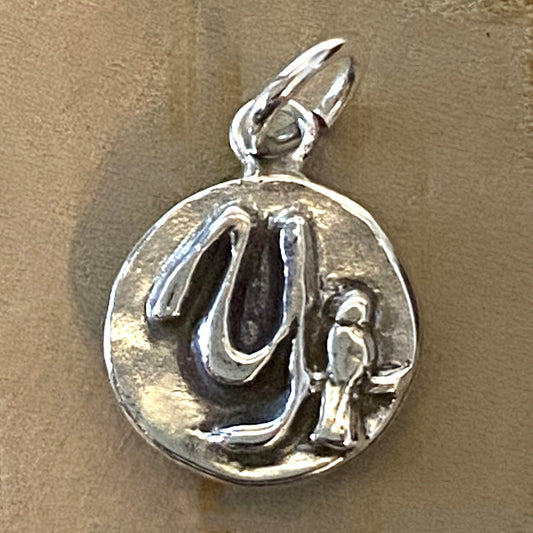 Letters with Life Charm — Y